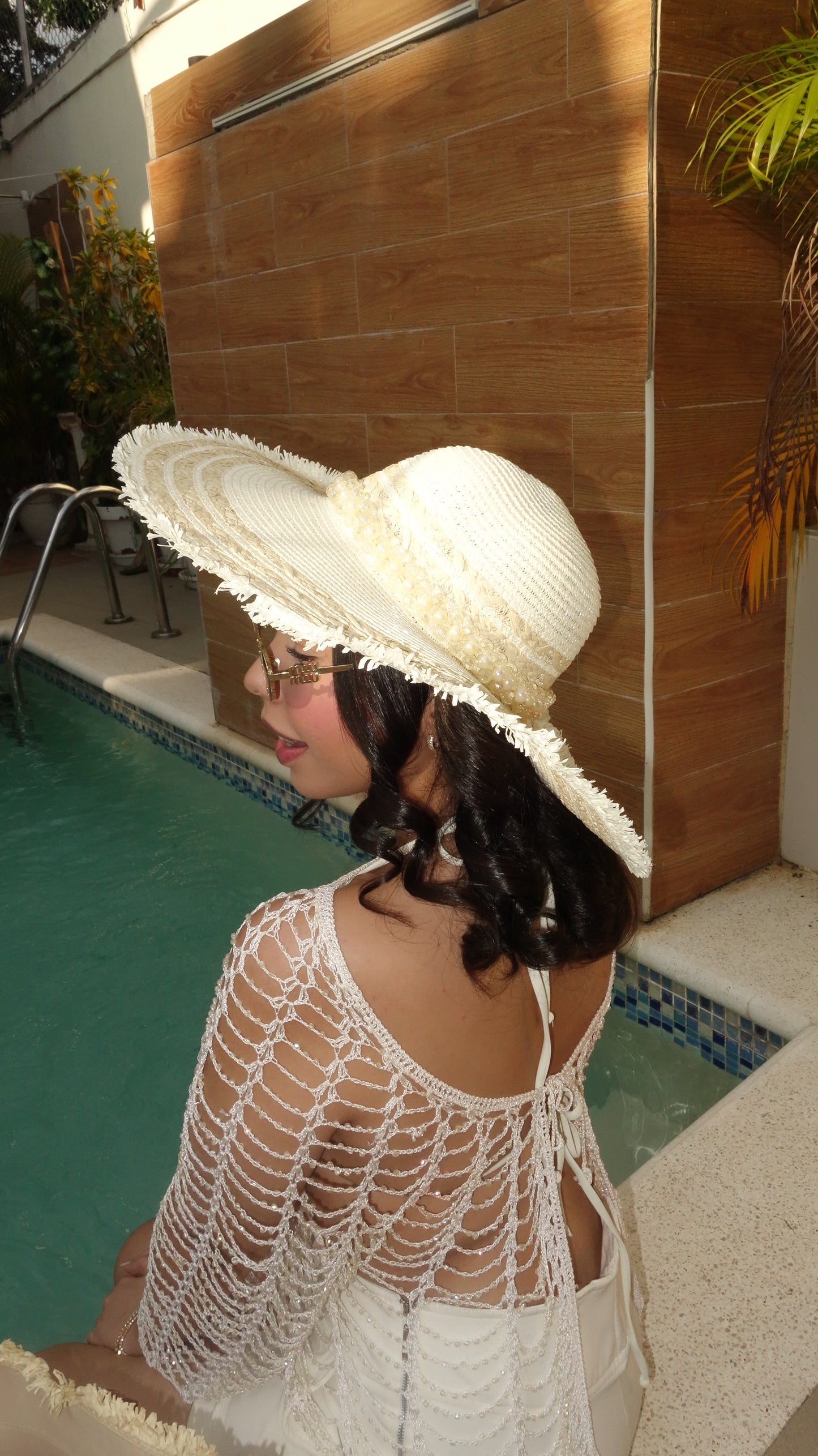 ISLAND HAT